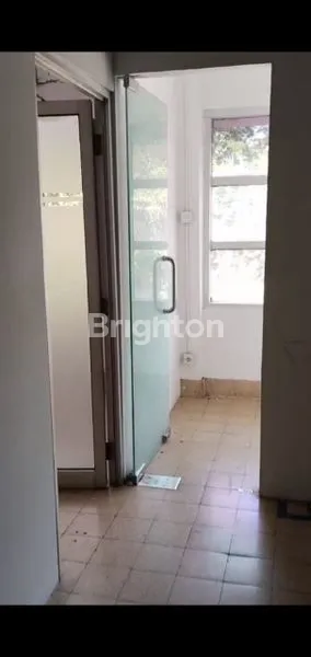 image DISEWAKAN GEDUNG KANTOR INDRAPURA (7)