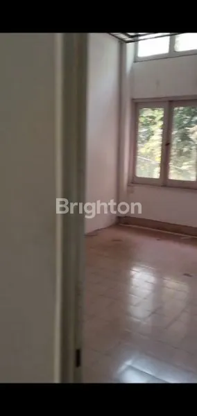 image DISEWAKAN GEDUNG KANTOR INDRAPURA (6)