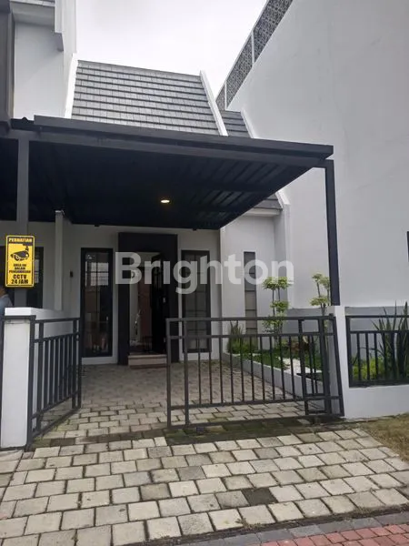 image RUMAH 1 LT DE NAILA PARK (2)