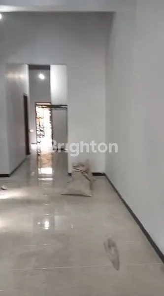 image RUMAH SIAP HUNI DEKAT KOTA TULUNGAGUNG  (5)
