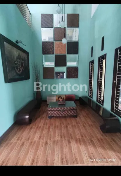 image GAYUNGSARI MURAH RUMAH SIAP HUNI LOKASI SANGAT STRATEGIS PUSAT KOTA (3)