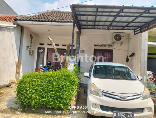 image DI JUAL RUMAH DI DALAM CLUSTER PERMATA LAZUARDI LIMO DEPOK  (1)