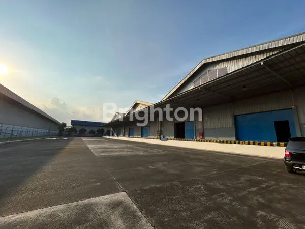 image SEWA GUDANG DI DELTA SILICON LIPPO  (8)