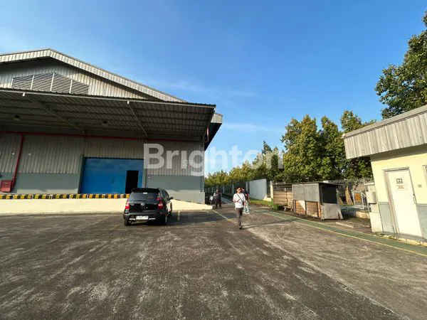 image SEWA GUDANG DI DELTA SILICON LIPPO  (7)