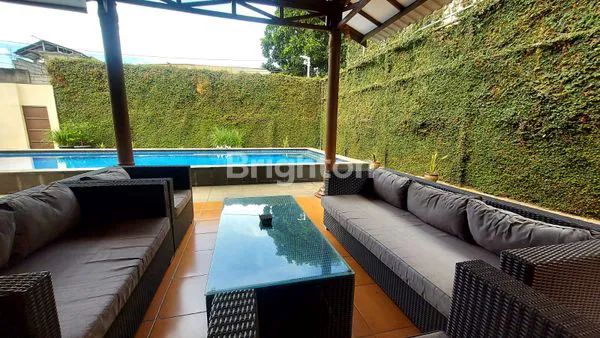 image RUMAH MEWAH 2 LANTAI DI CIPETE UTARA, LT 899M² (5)