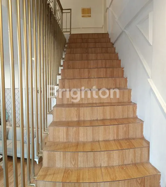 image RUKO 2 GANDENG, 3 LANTAI, LOKASI PUSAT KOTA PEKANBARU (5)