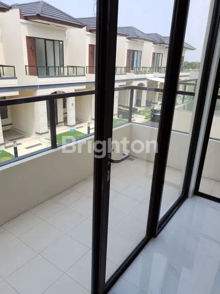 image DI JUAL RUMAH BARU MURAH DI LAVON SWAN CITY TANGERANG. (4)