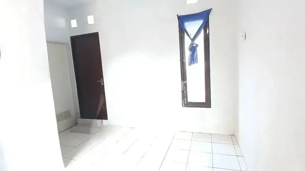 image HUNIAN TERJANGKAU 150 JUTAAN SELANGKAH KE STASIUN MAJA DAN AKSES MUDAH KE TANAH ABANG (2)