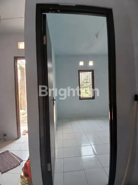 image HUNIAN TERJANGKAU 150 JUTAAN SELANGKAH KE STASIUN MAJA DAN AKSES MUDAH KE TANAH ABANG (7)