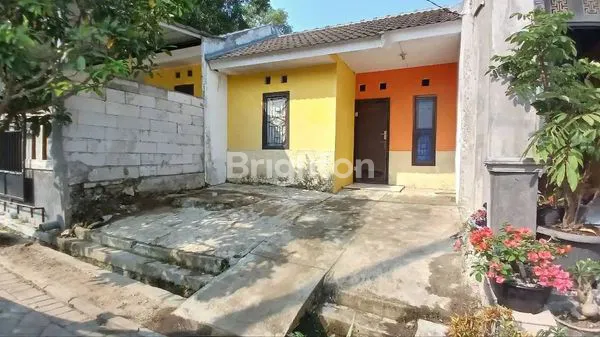 image HUNIAN TERJANGKAU 150 JUTAAN SELANGKAH KE STASIUN MAJA DAN AKSES MUDAH KE TANAH ABANG (1)