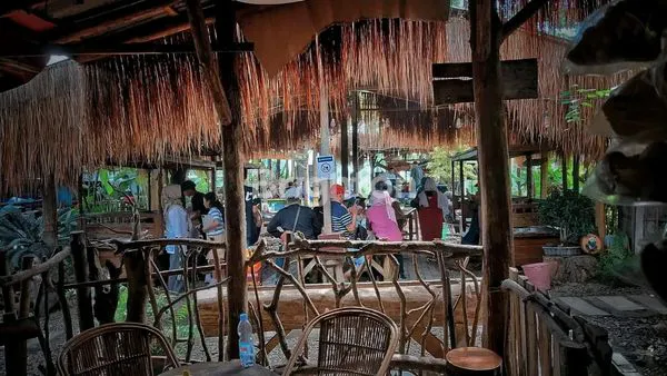 image RESTO NUANSA ALAM VIRAL MASIH AKTIF DI DAERAH TRAWAS MOJOKERTO (2)