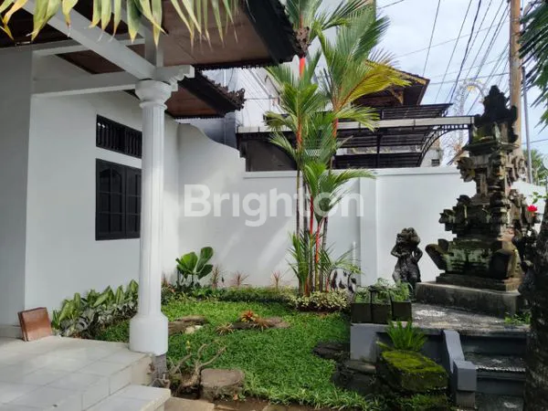 image RUMAH 2 LANTAI STRATEGIS DENPASAR TIMUR DEKAT LIVING WORLD (2)