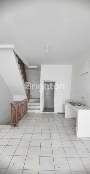 image RUKO GANDENG PETOJO 4 LANTAI (6)