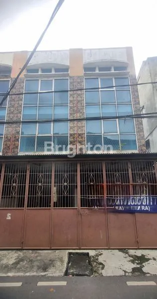 image RUKO GANDENG PETOJO 4 LANTAI (1)