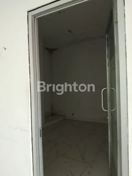 image GUDANG KOSONG KEBAYORAN  (4)