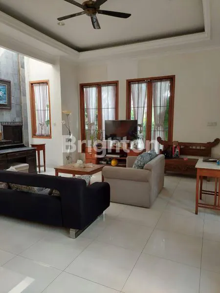 image LUXURY RESIDENCE – TANAH KUSIR, KEBAYORAN LAMA UTARA (4)