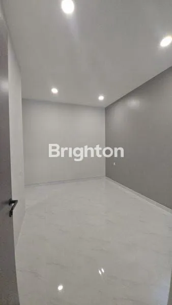 image RUMAH MINIMALIS BERKUALITAS DI BARUK UTARA SURABAYA DEKAT MERR / SEMAMPIR / WONOREJO (4)