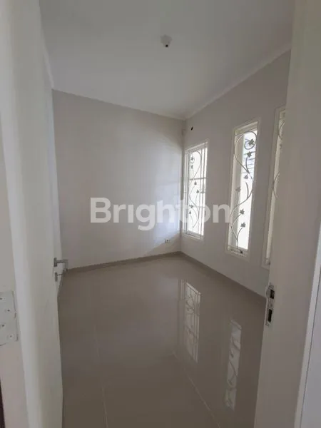 image RUMAH SIAP HUNI DI LEGENDA WISATA, LT 72M² , 1 1/2 LANTAI (4)