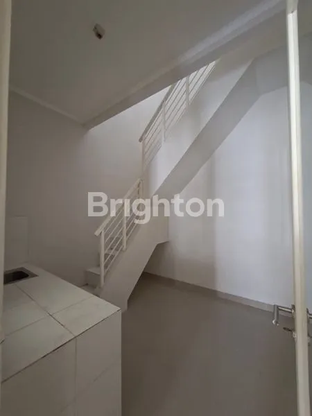 image RUMAH SIAP HUNI DI LEGENDA WISATA, LT 72M² , 1 1/2 LANTAI (6)