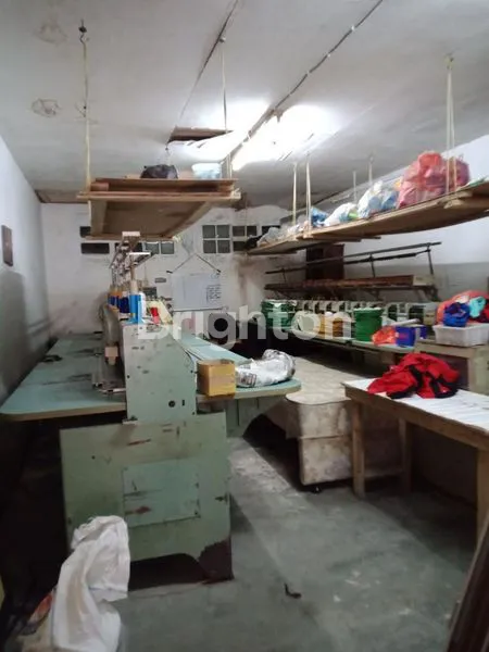 image RUMAH USAHA BANGUNAN INDUSTRI LUAS, NGAGEL TAMA, BARATAJAYA, GUBENG, SURABAYA TENGAH, JAWA TIMUR (3)