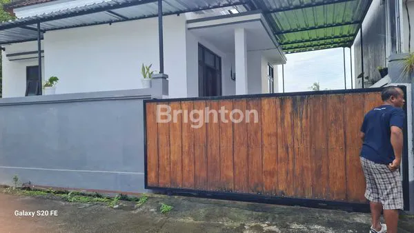 image RUMAH 1 MASTER BEDROOM  NYAMAN DAN LENGKAP DEKAT PANTAI KEDUNGU TABANAN BALI (1)