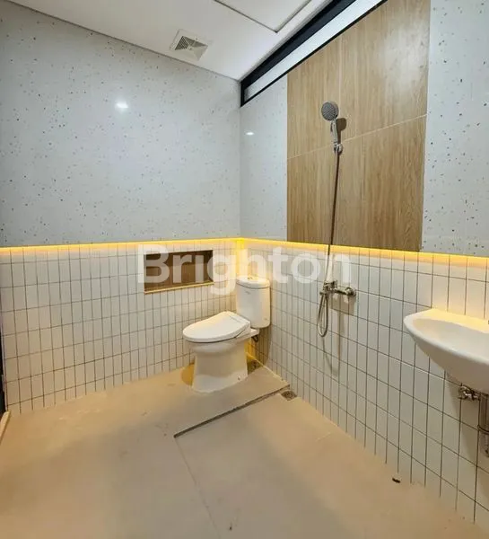 image BRAND NEW HOUSE NUSALOKA BSD CITY (7)