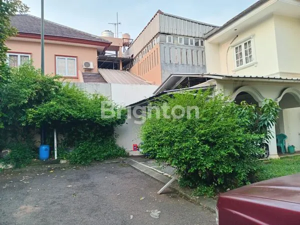 image DI JUAL RUMAH HOEK LUAS DI KOTAWISATA CIBUBUR (6)