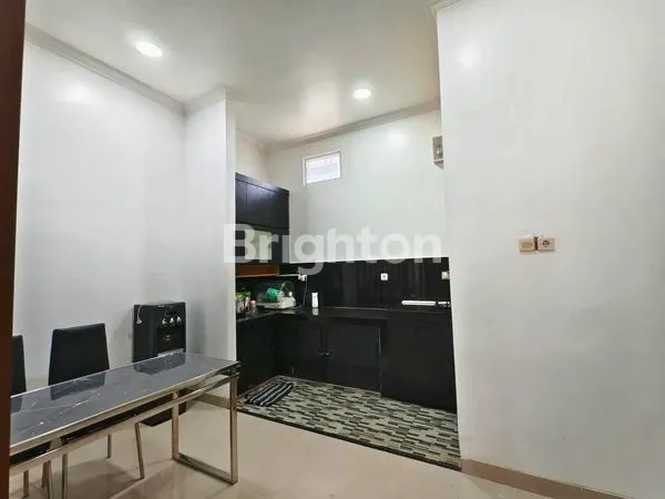 image RUMAH 2 LANTAI FULLY FURNISHED, LT 77M² DI PAMULANG (2)
