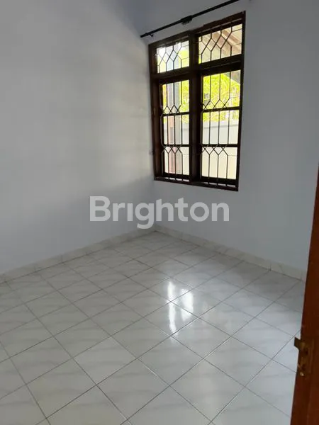 image HUNIAN NYAMAN DI JIMBARAN (4)