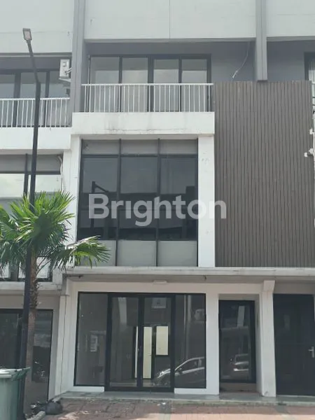 image RUKO 3 LT DENGAN TANGGA TERPISAH DISAMPING DI CENDANA PARC LIPPO KARAWACI TANGERANG  (1)