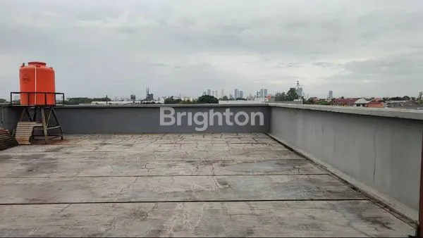 image GEDUNG 3 LANTAI STRATEGIS KARAWACI COCOK UNTUK KOS EKSKLUSIF ATAU KLINIK (5)