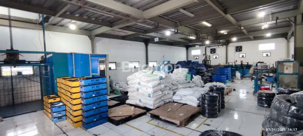 image GUDANG LUAS 1000M² DI LIPPO CIKARANG, STRATEGIS! (4)