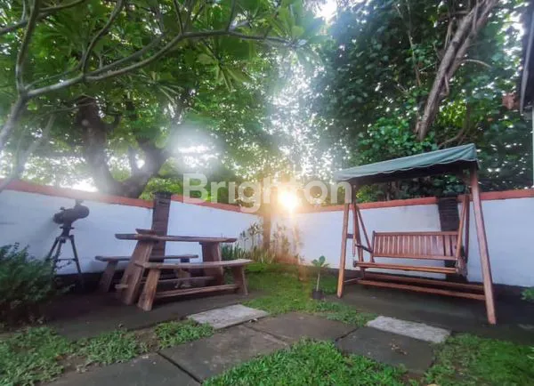 image VILLA TROPIS PINGGIR PANTAI JEPARA HALAMAN SUPER LUAS (6)