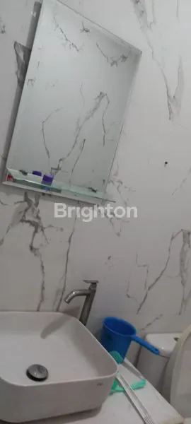 image DI JUAL / SEWA RUMAH SIAP PAKAI BAGUS PLAMONGAN INDAH (5)