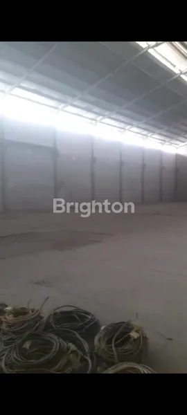 image DIJUAL GEDUNG DENGAN 2 GUDANG  (6)