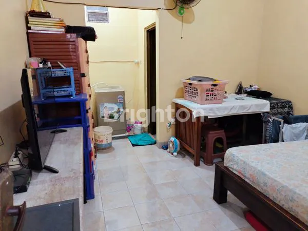 image RUMAH  6 KAMAR MERTASARI SESETAN (4)