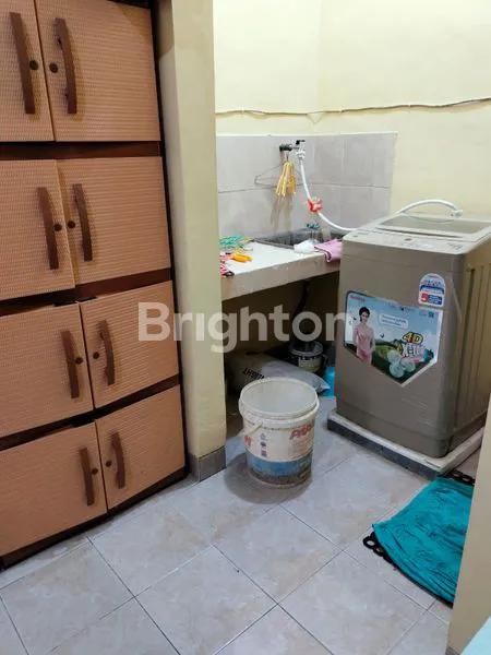 image RUMAH  6 KAMAR MERTASARI SESETAN (5)