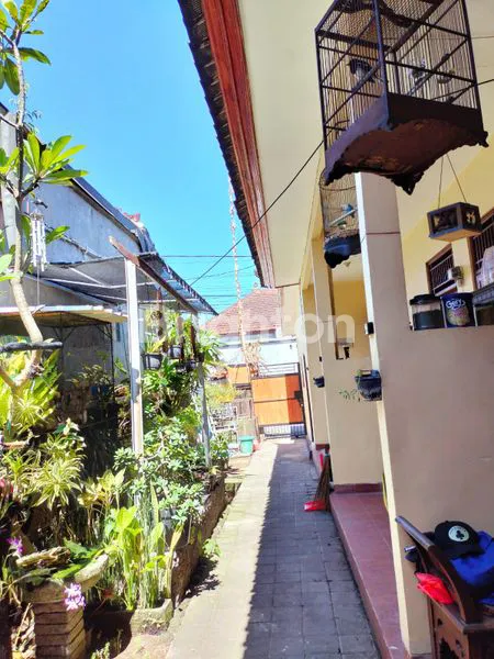 image RUMAH  6 KAMAR MERTASARI SESETAN (2)