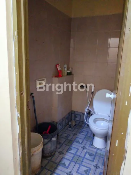 image RUMAH  6 KAMAR MERTASARI SESETAN (6)