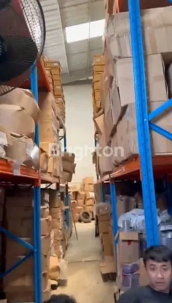 image GUDANG 600 M2 STRATEGIS BONUS RUMAH DI PUSPITEK - TANGERANG SELATAN (3)