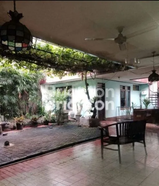 image DIJUAL RUMAH HITUNG TANAH,  LOKASI PREMIUM DHARMAWANGSA, KEBAYORAN BARU, JAKARTA SELATAN. (2)