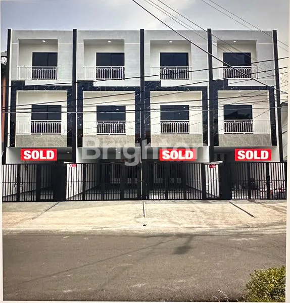 image RUMAH BARU 3 LANTAI STRATEGIS FULL FURNISH DI TANJUNG DUREN JAKARTA BARAT (1)