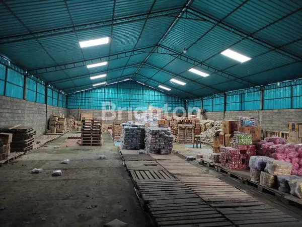 image DI SEWAKAN GUDANG 600M DI KLUNGKUNG SIAP PAKAI  (1)