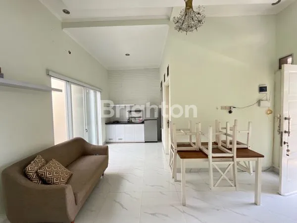 image RUMAH BAGUS SIAP HUNI KERTEN LAWEYAN SOLO (2)