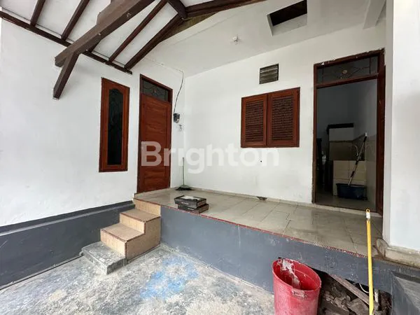 image DIJUAL RUMAH SECOND 1 LANTAI – BARU SELESAI RENOVASI (7)