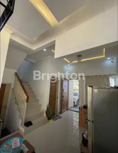 image RUMAH MODERN HIGH CEILING DEKAT BINTARO PLAZA DAN STAN (4)