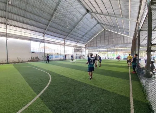 image SEWA GEDUNG FUTSAL LUAS DI SANUR, COCOK UNTUK BISNIS (1)