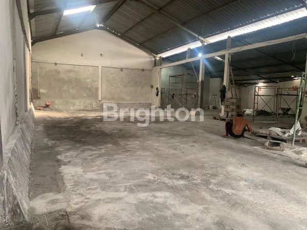image GUDANG STRATEGIS KEROBOKAN, LT 500M² SIAP PAKAI (8)