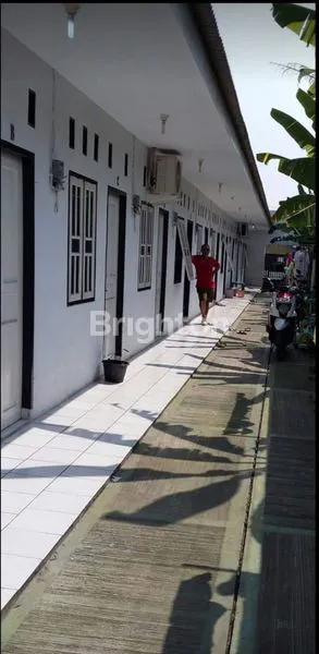 image RUMAH KONTRAKAN 12 PINTU SIAP HUNI DI LENGKONG KARYA SERPONG UTARA TANGERANG SELATAN (1)
