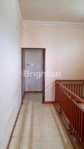 image RUKO 2 LANTAI 50M² 3KT PINGGIR JALAN BISA BUAT USAHA DAN TINGGAL DI PADEMANGAN JAKARTA UTARA (6)